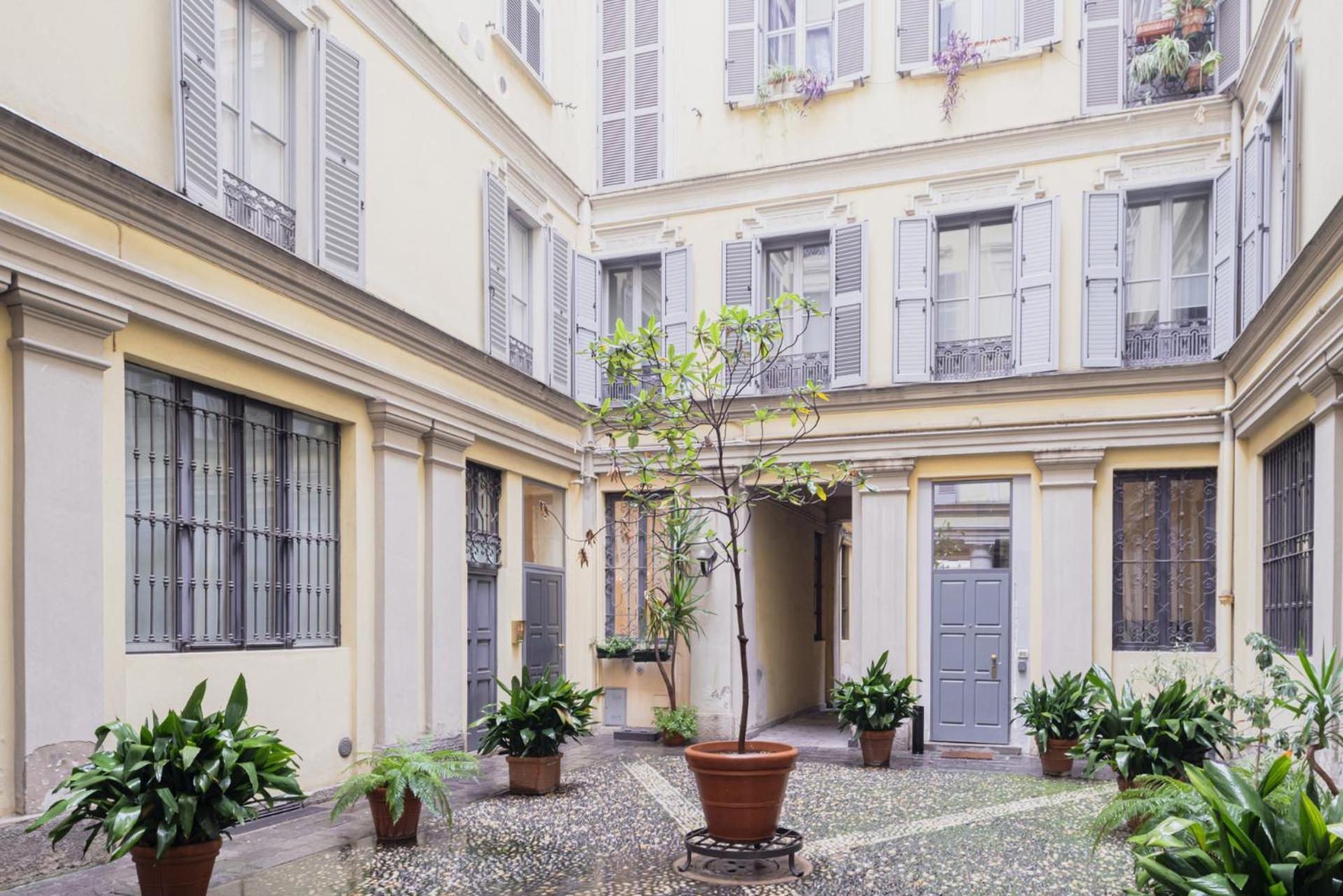 Easylife - Comodo In Porta Venezia Apartment